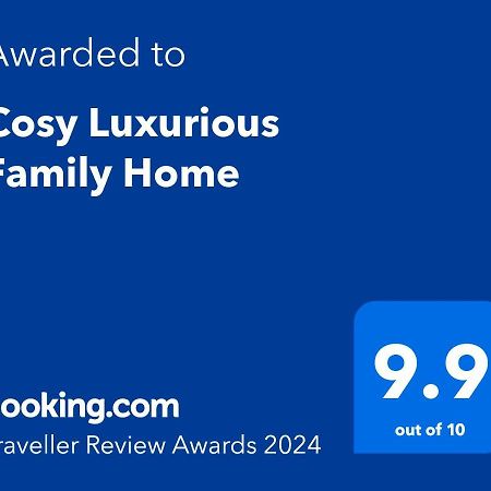 Cosy Luxurious Family Home Лондон Экстерьер фото